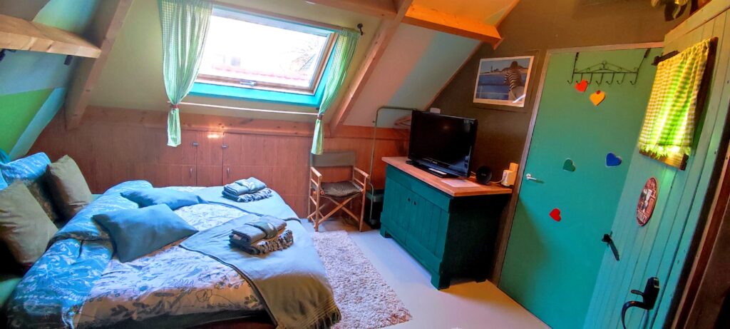 Molenkamer met eigen toilet en douche
